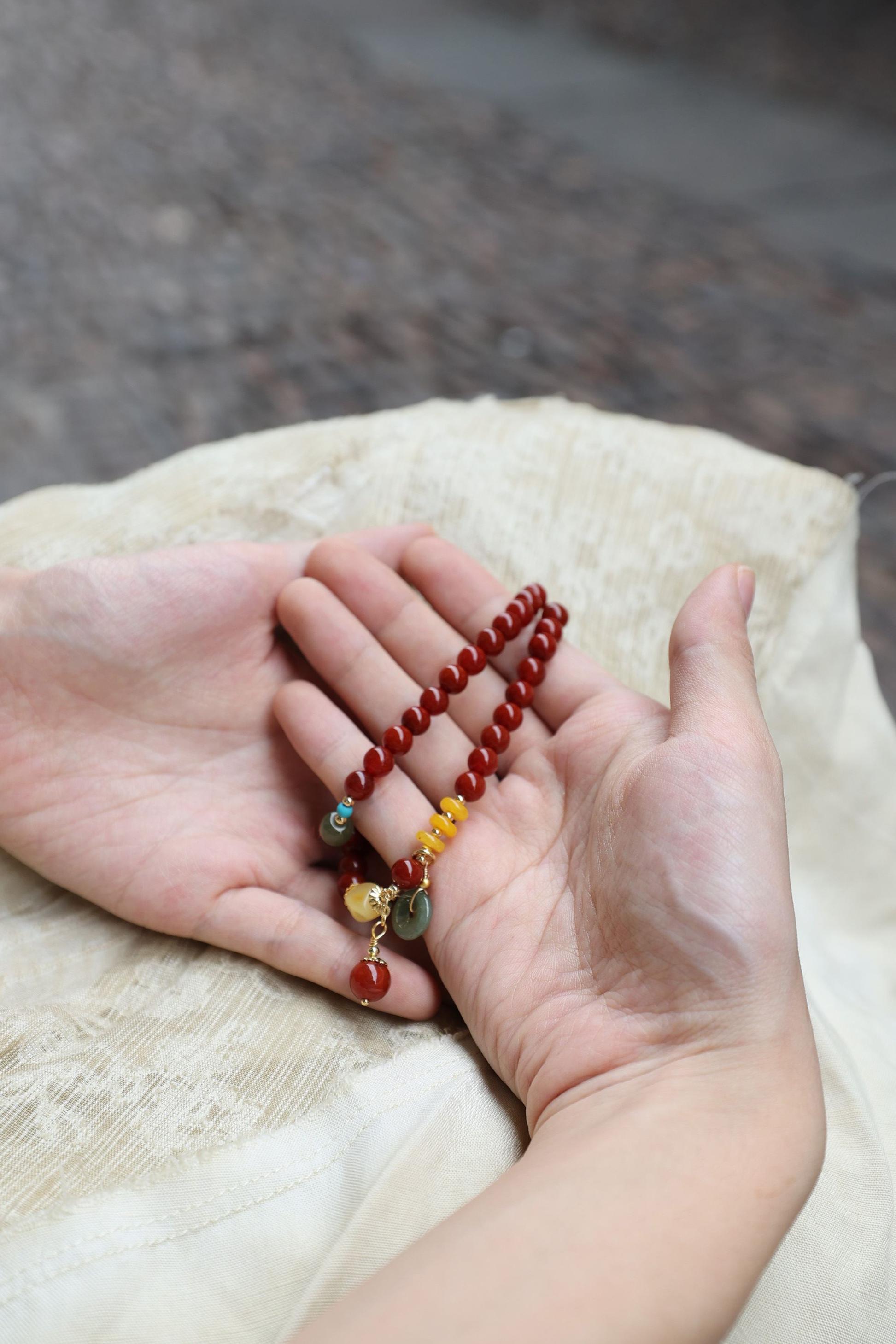 Premium South Red Agate Elastic Bracelet, Adjustable 16cm Length, 7mm Beads