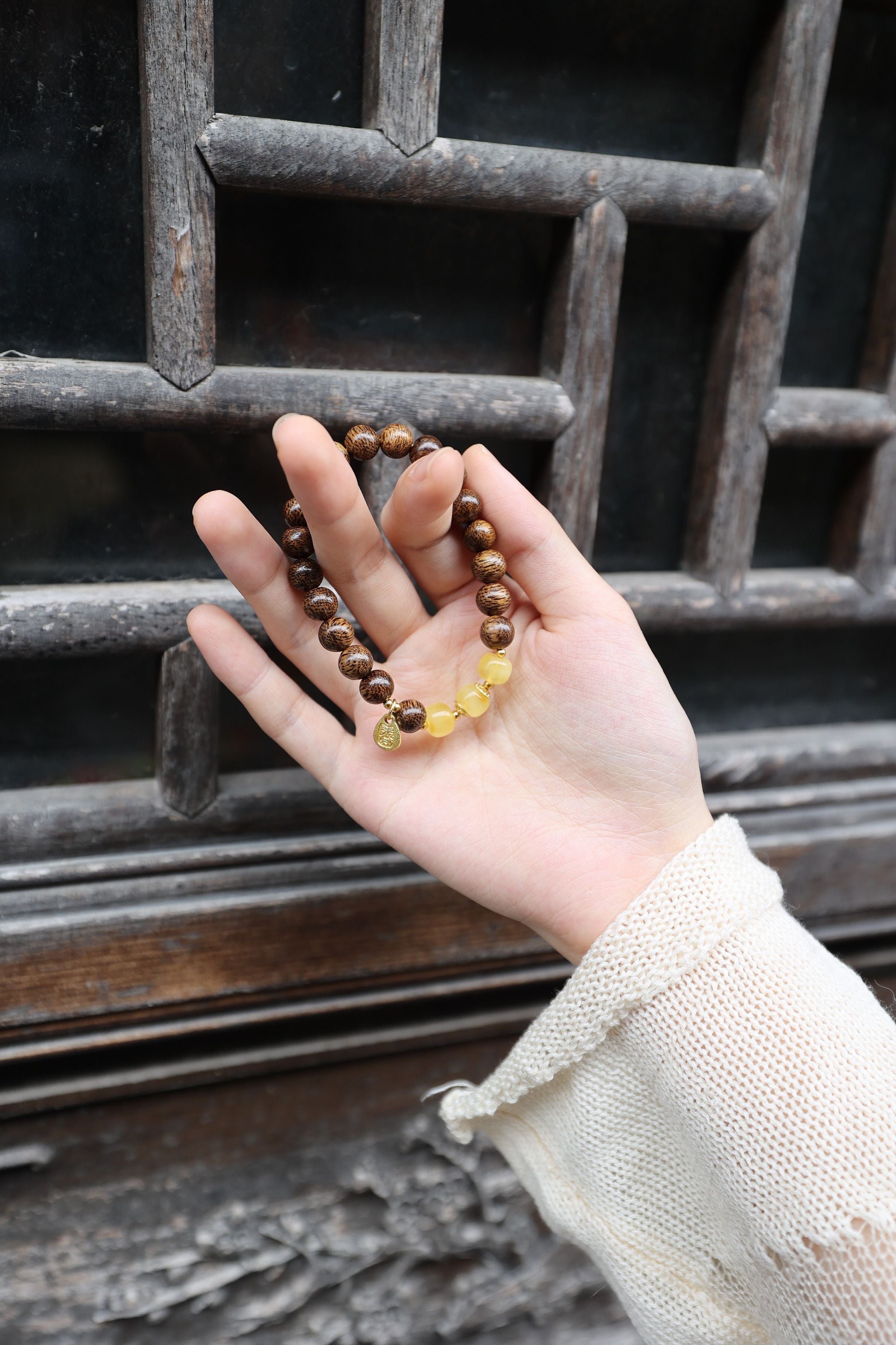 Agarwood and Amber Bracelet