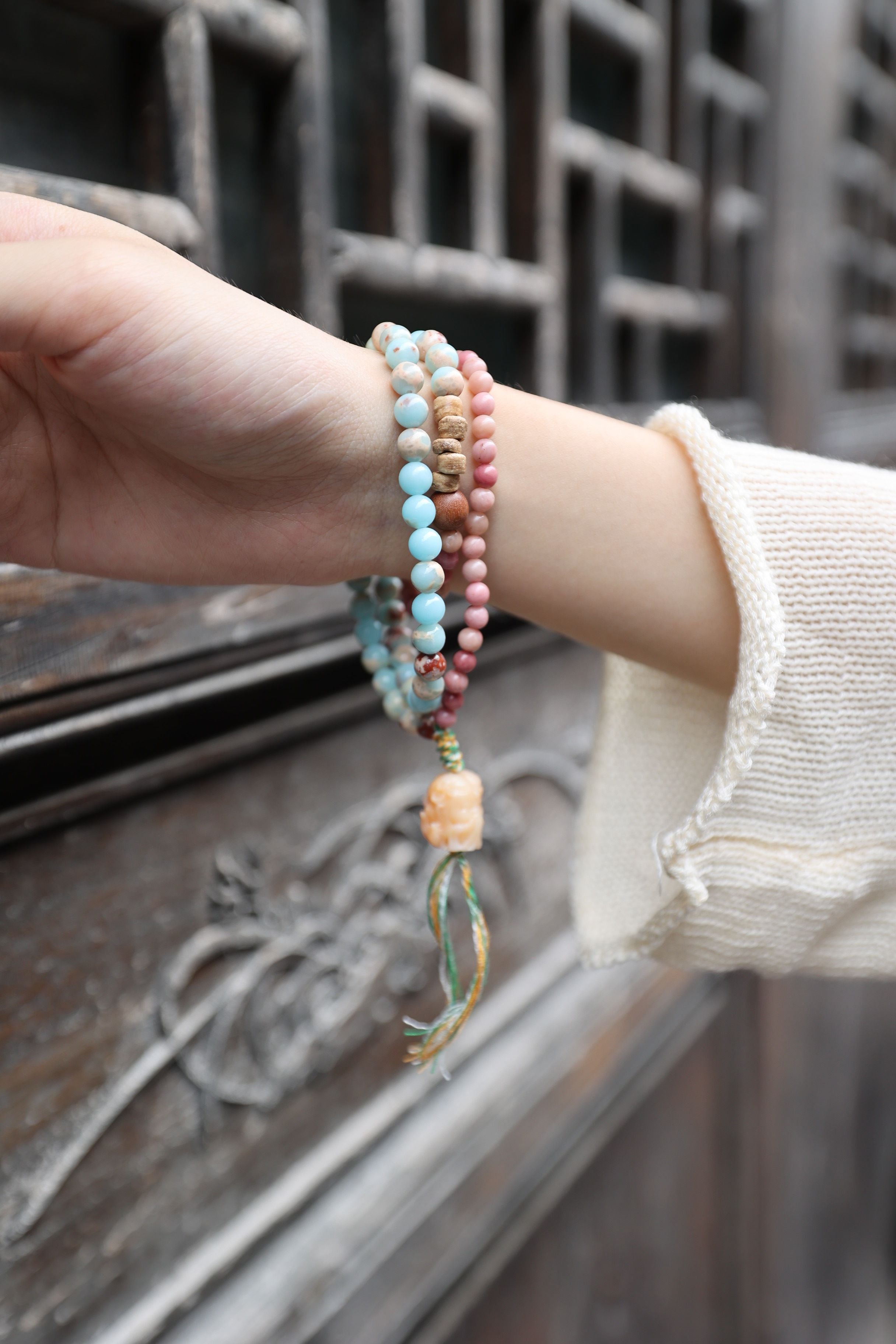 Redwood Grain, Shoushan Stone, Natural Coconut Shell, and Enhanced Ivory White Necklace/Bracelet, 75cm with 7mm Beads