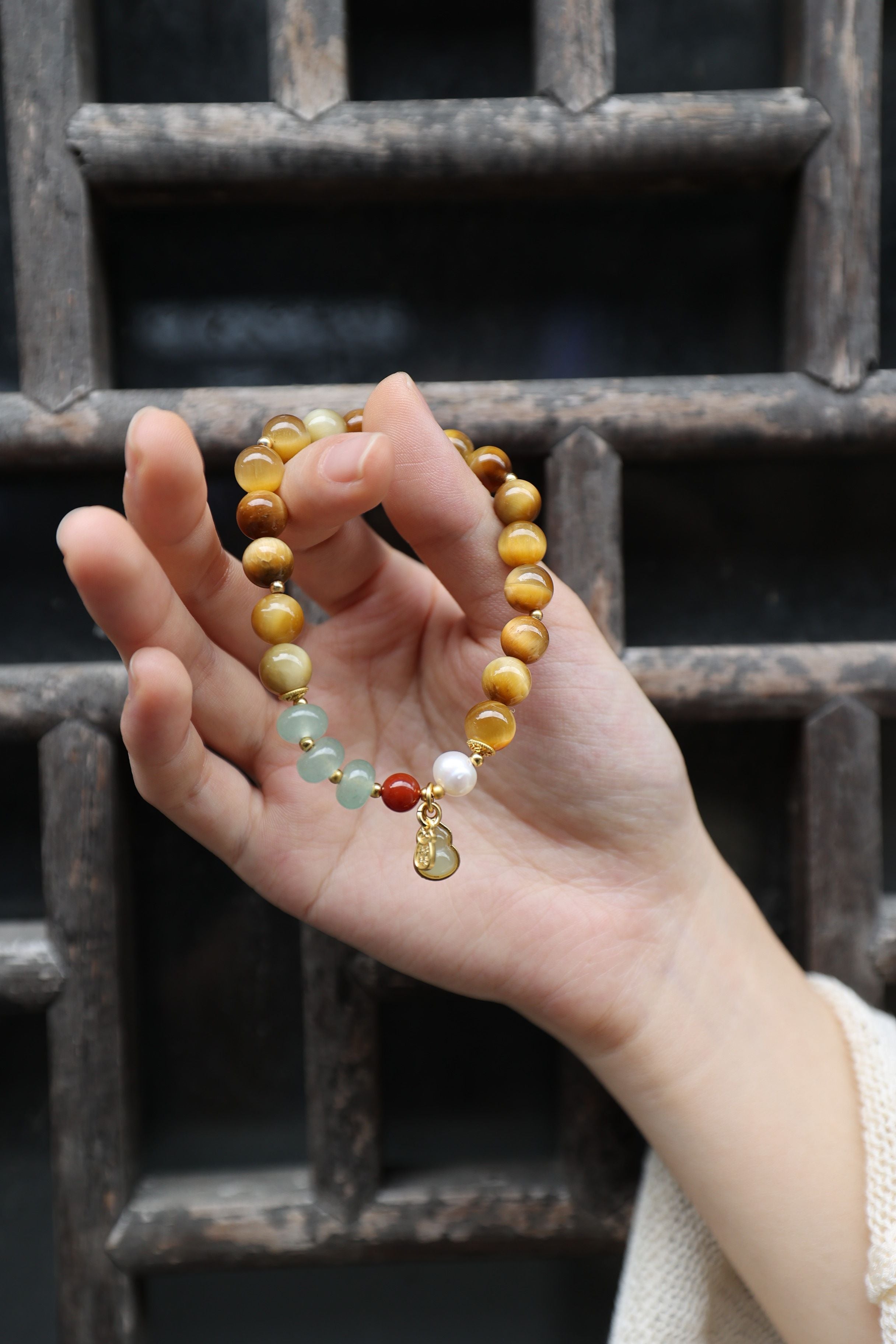 Golden Tiger Eye, Pearl, and Green Aventurine Bracelet, 16cm with 8mm Beads