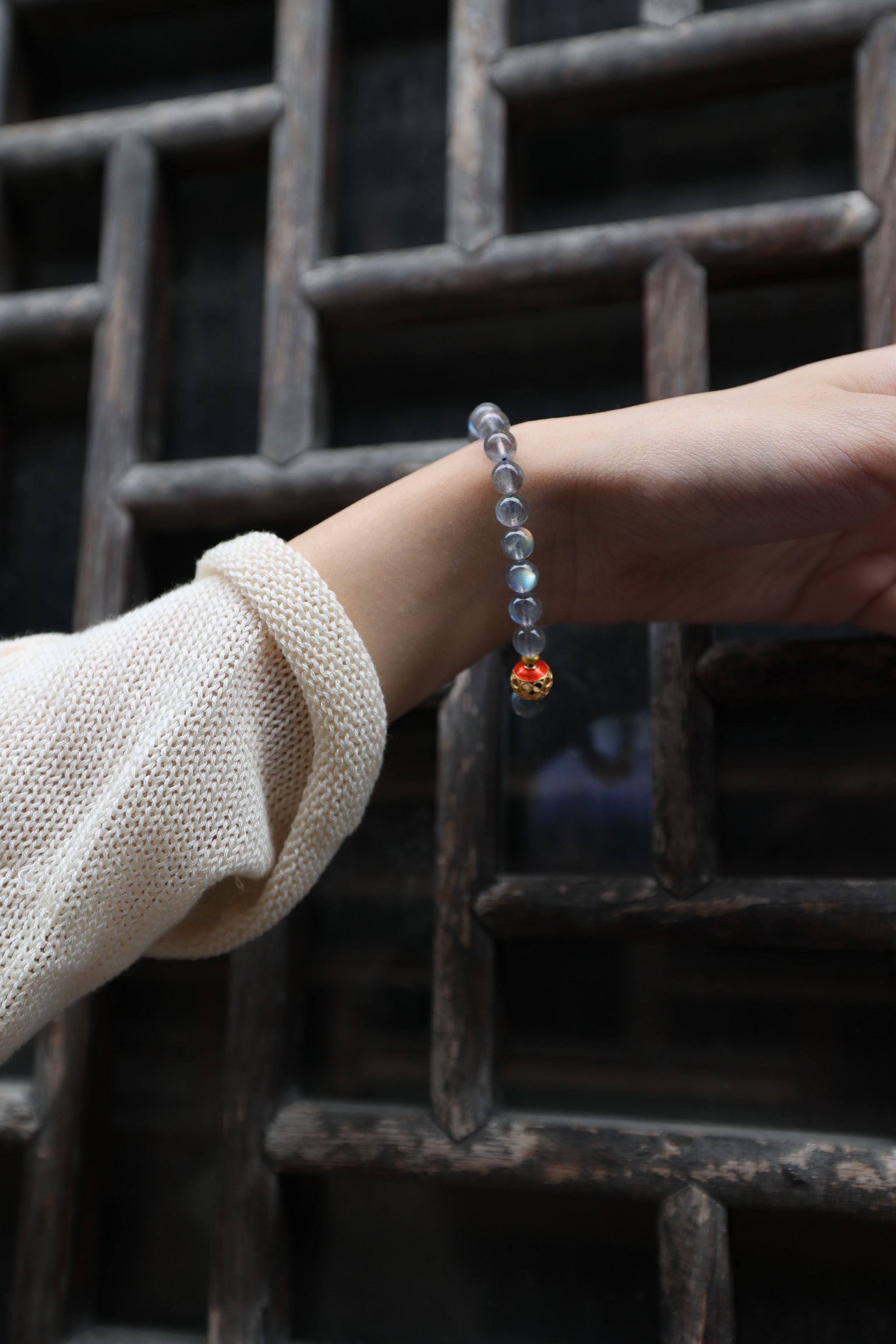 Gray Moonstone Elastic Bracelet