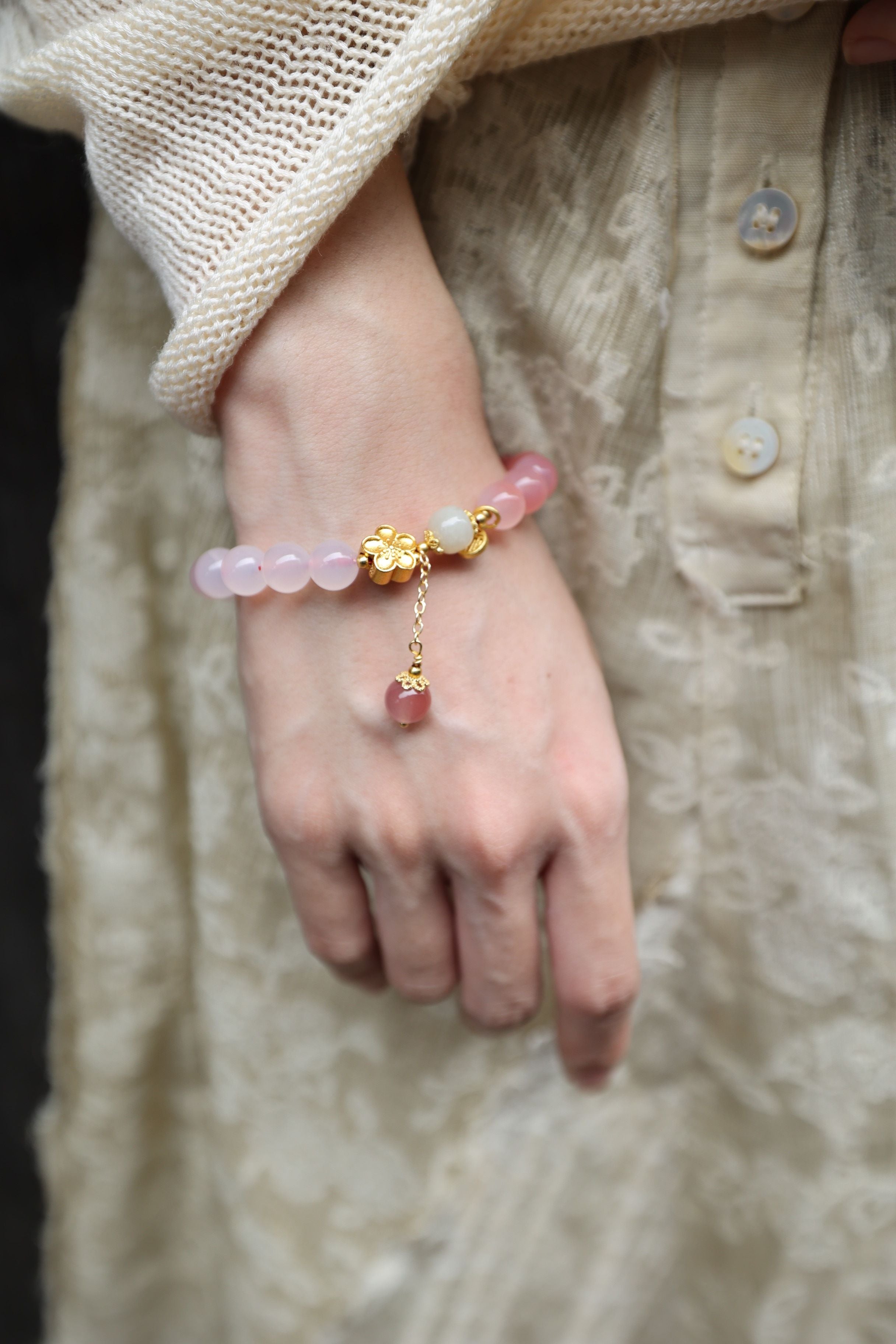 Ethereal Ombre: Yanyuan Agate Gradient Bracelet - 16cm Natural Wonder