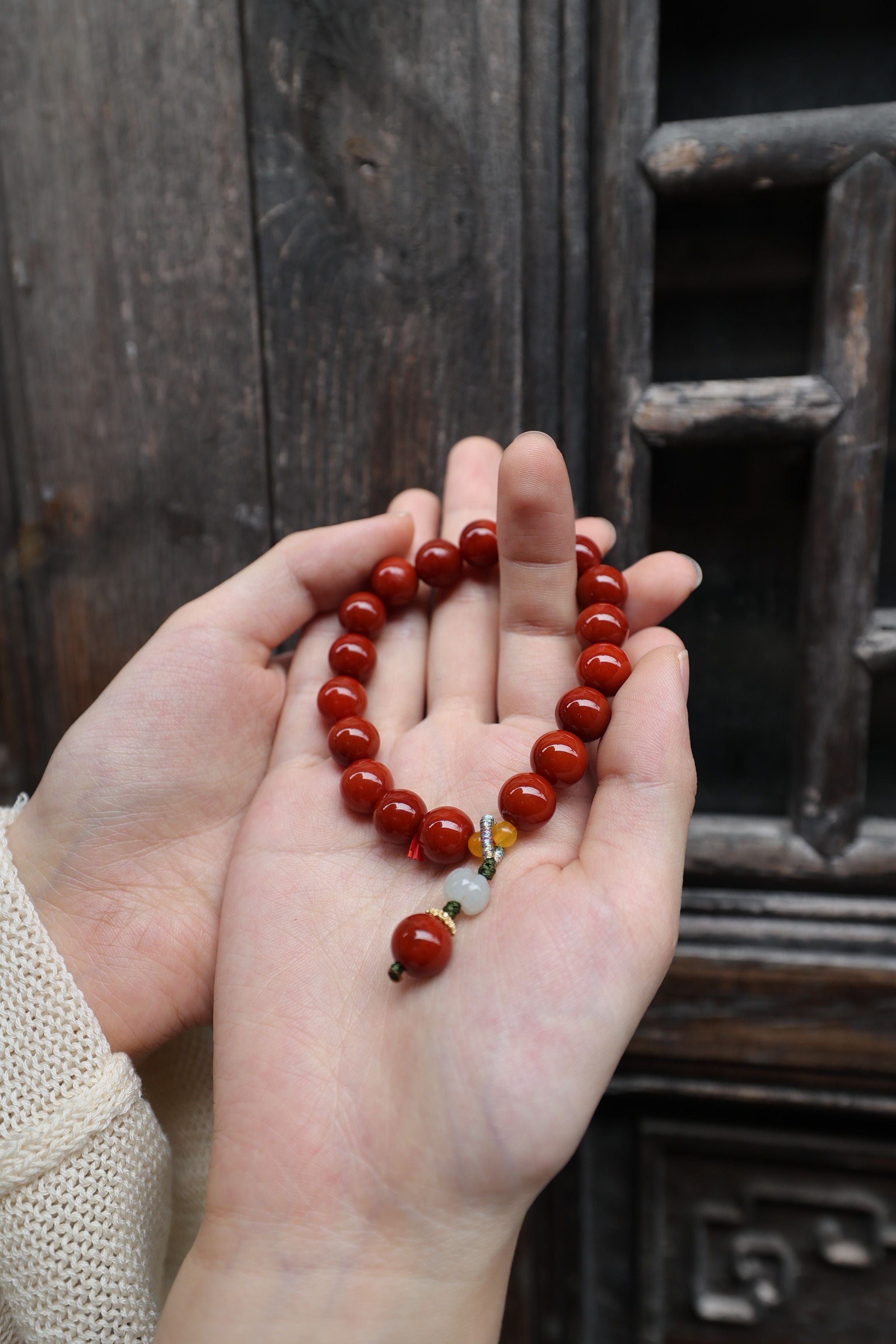 South Red Agate, Jade, and Yellow Agate Elastic Bracelet