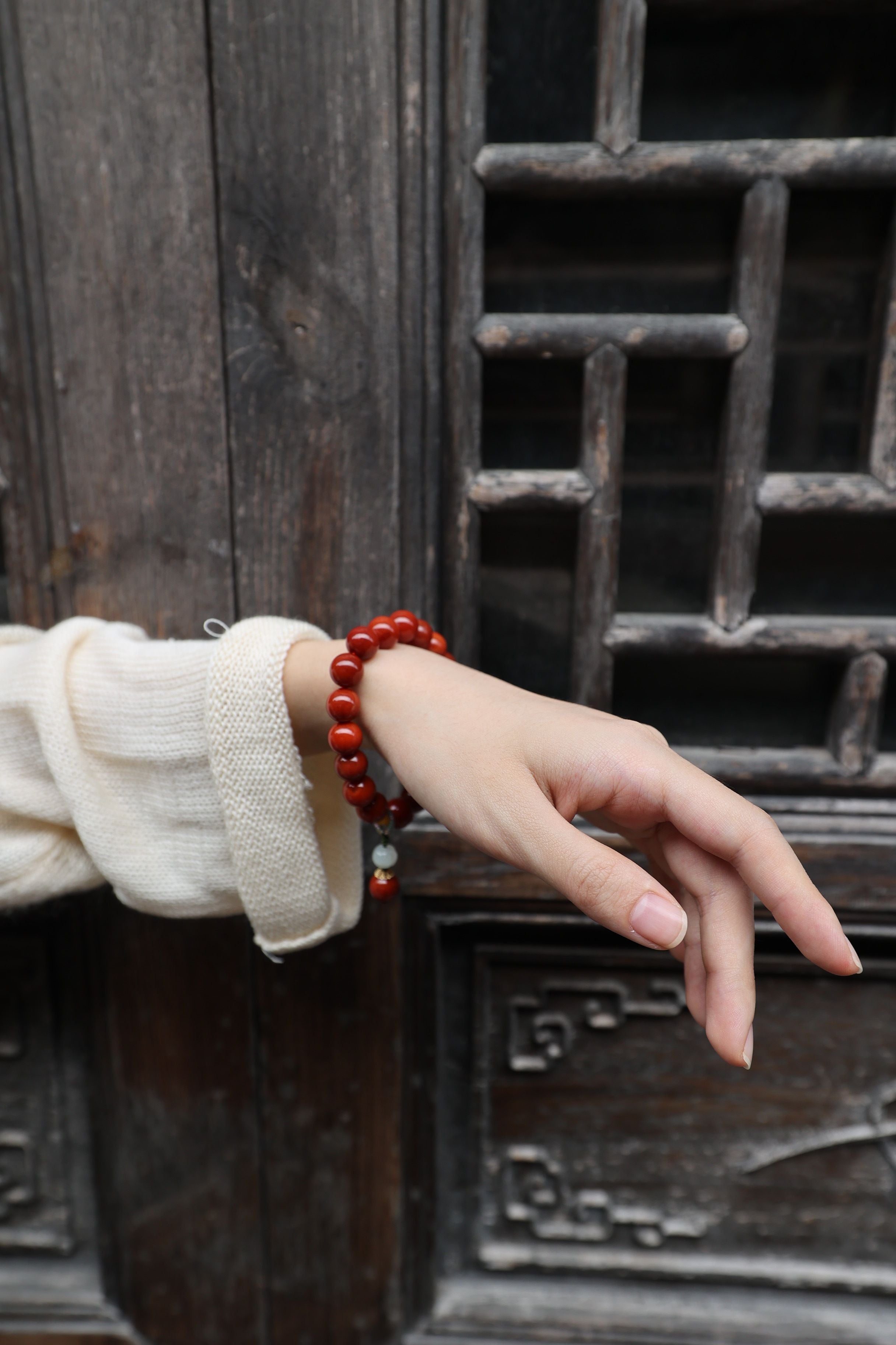 South Red Agate, Jade, and Yellow Agate Elastic Bracelet