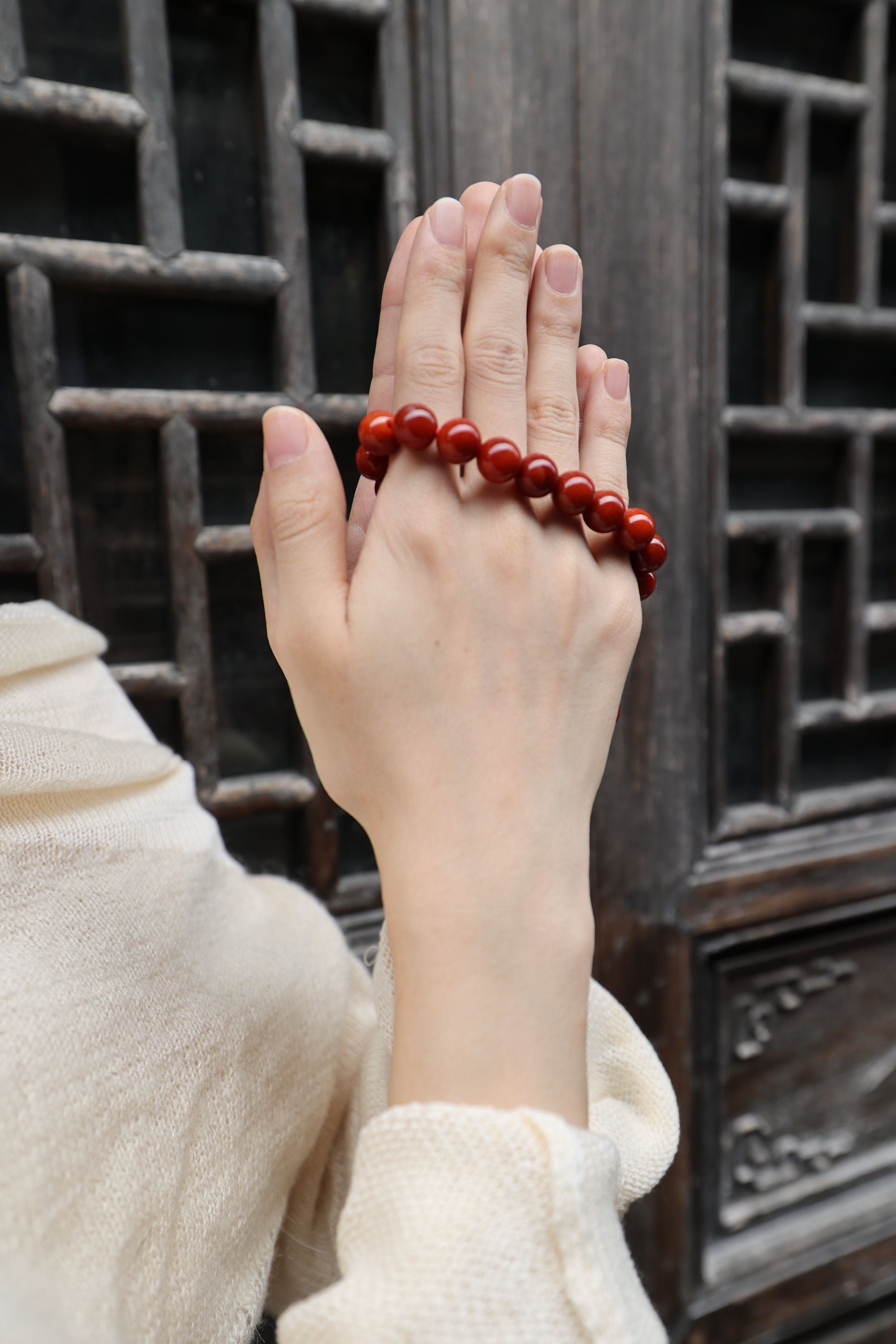 South Red Agate, Jade, and Yellow Agate Elastic Bracelet