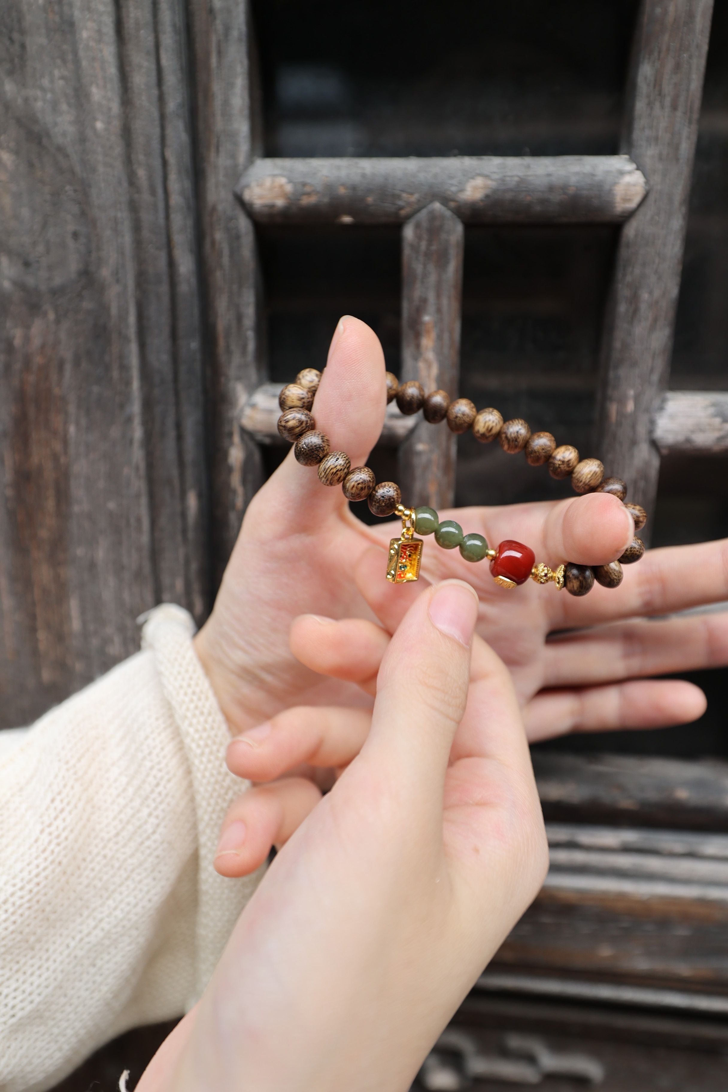 Agarwood, Premium Red Agate, and Hetian Jade Bracelet, 16cm with 8mm Beads