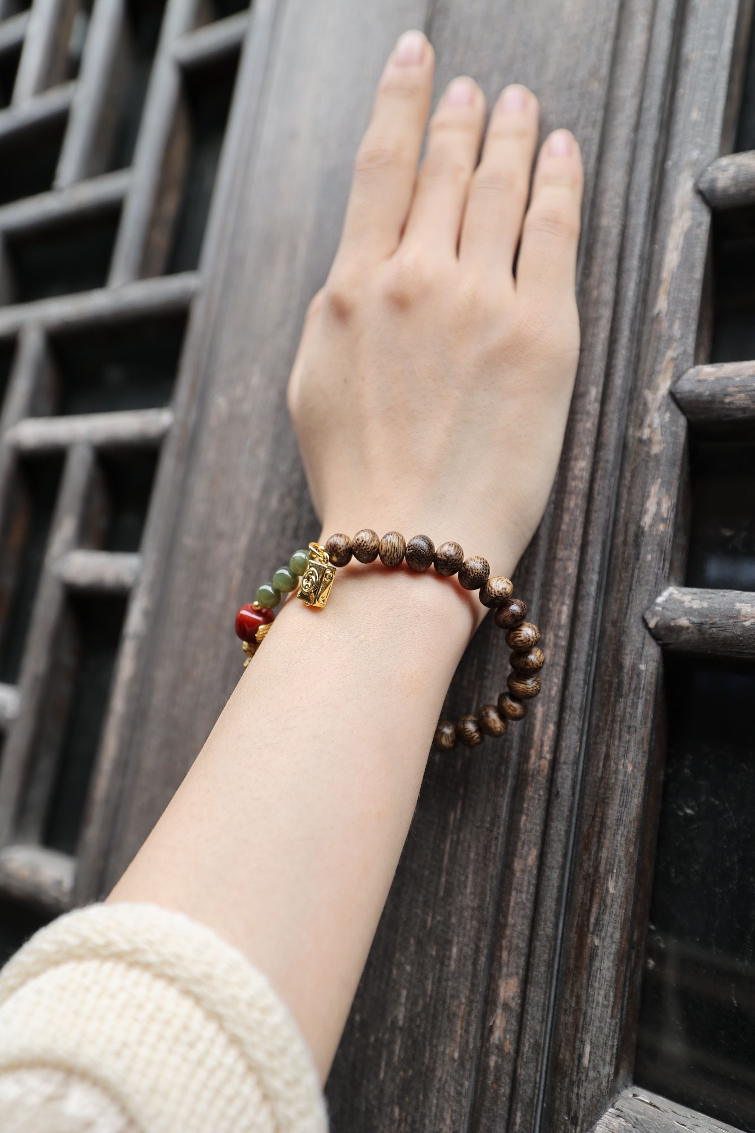 Agarwood, Premium Red Agate, and Hetian Jade Bracelet, 16cm with 8mm Beads