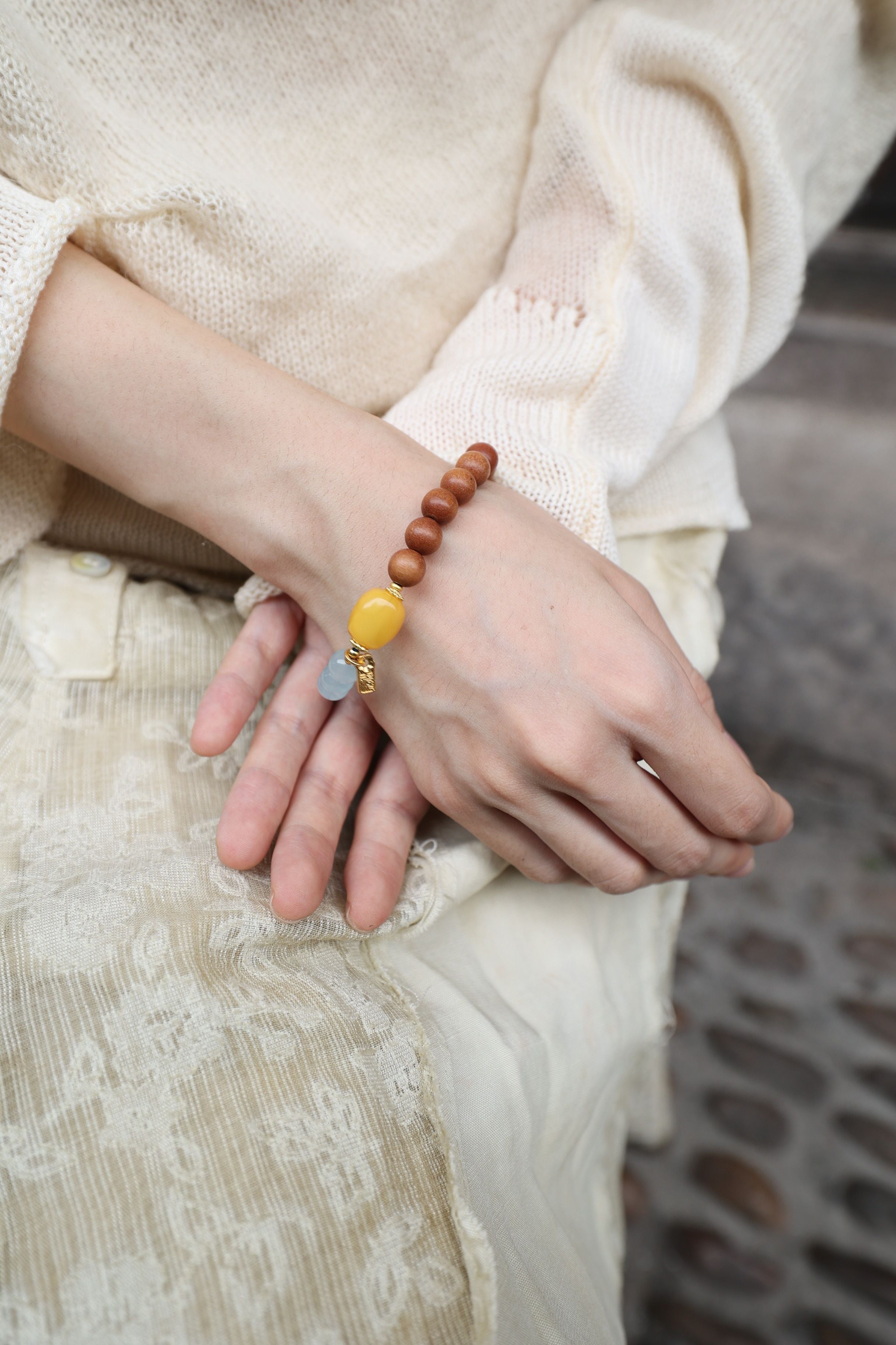 Barbary Sandalwood, Aquamarine, and Amber Bracelet, 16cm with 7mm Beads