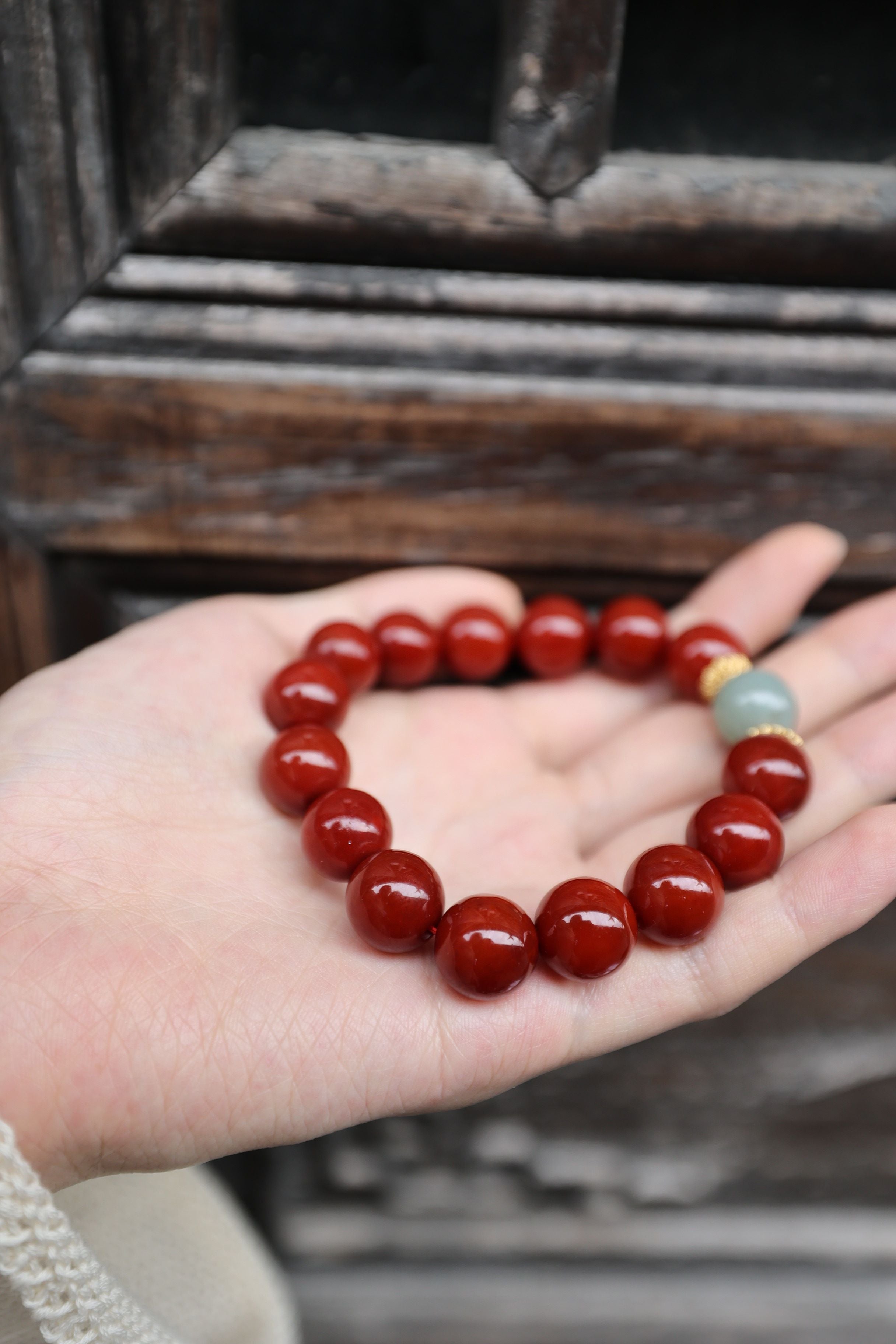 Premium South Red Agate Elastic Bracelet