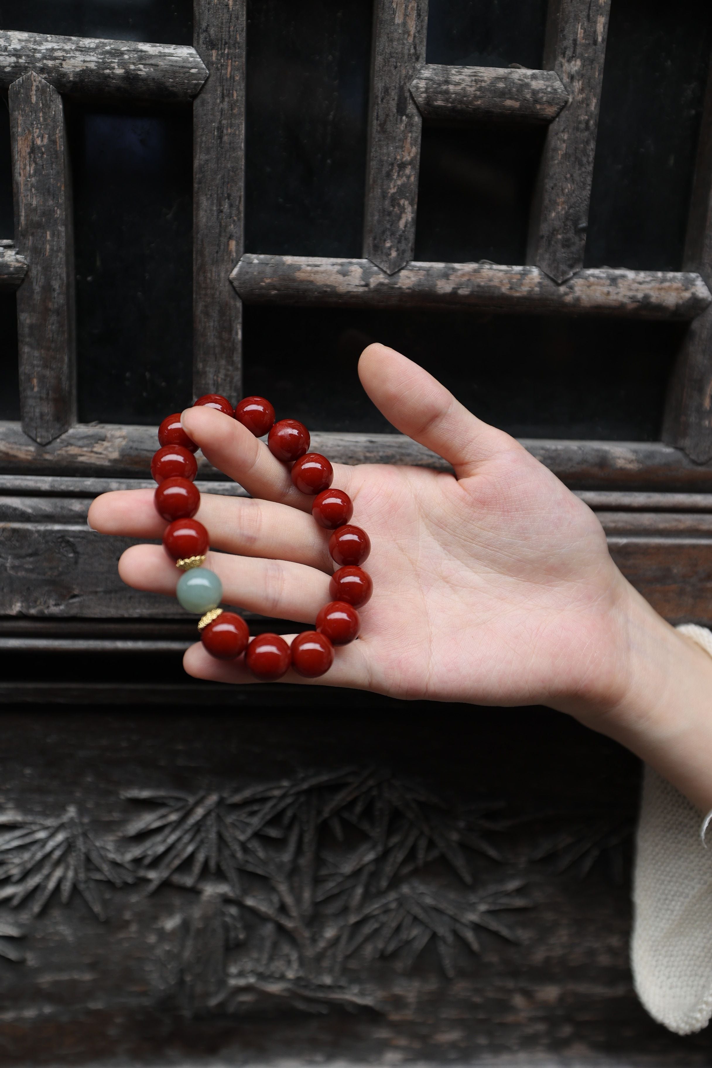 Premium South Red Agate Elastic Bracelet