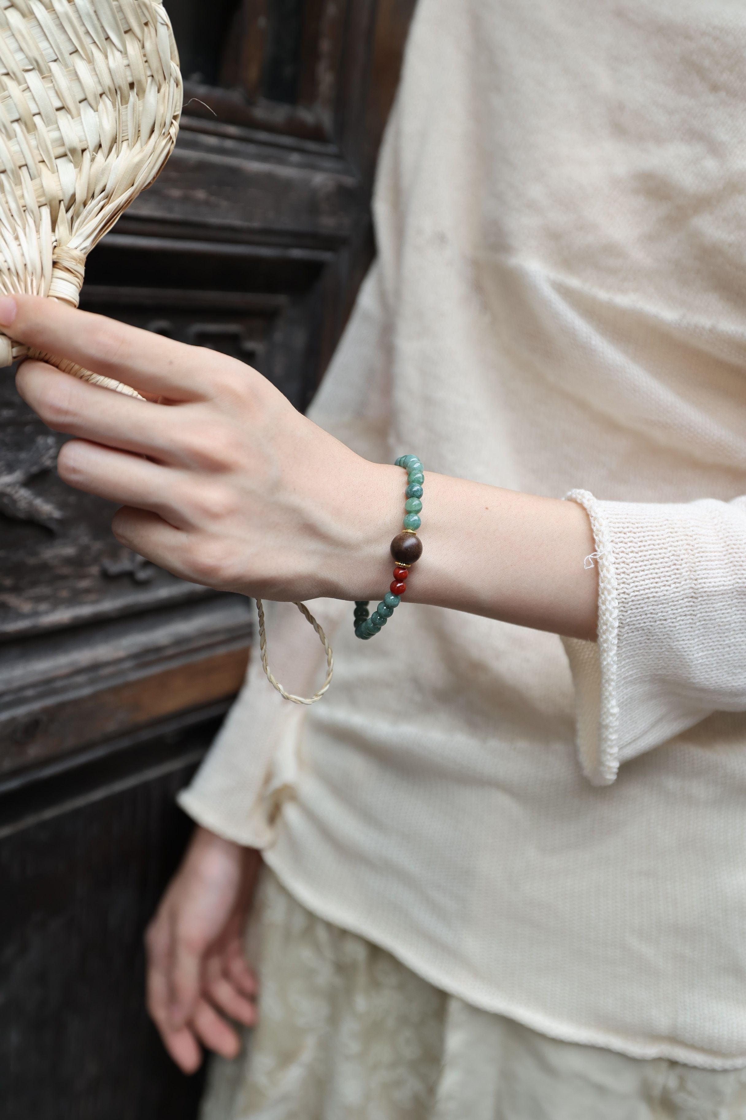 Jade, Red Agate, and Agarwood Bracelet, 16cm with 7mm Beads