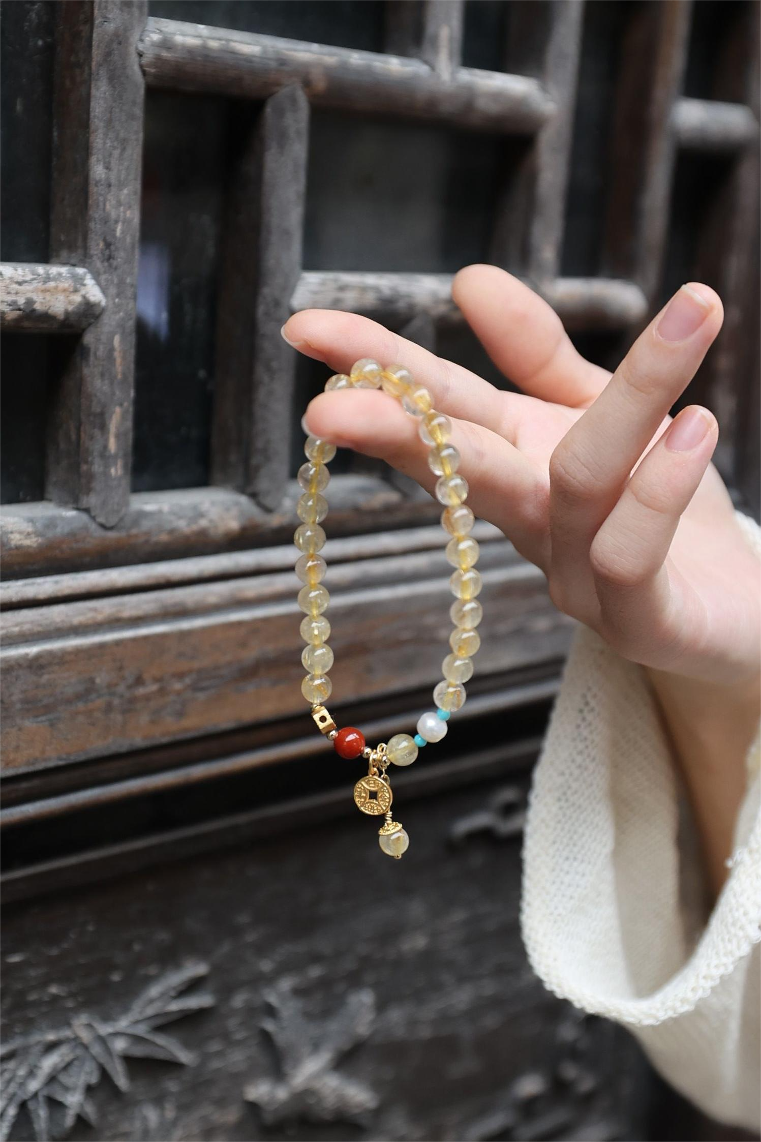 Rutilated Quartz and Pearl Elastic Bracelet