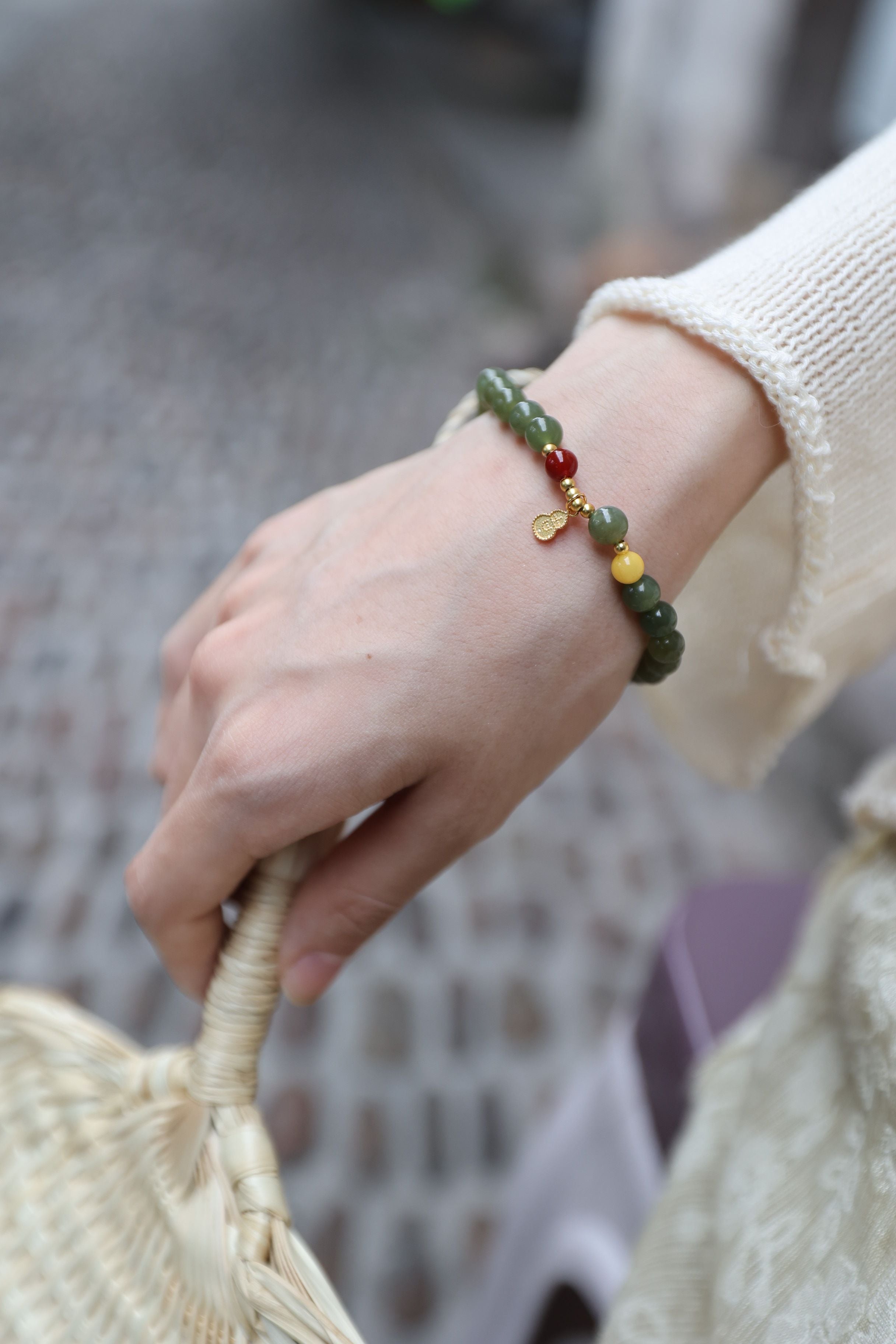 Green Jade and 925 Silver Elastic Bracelet