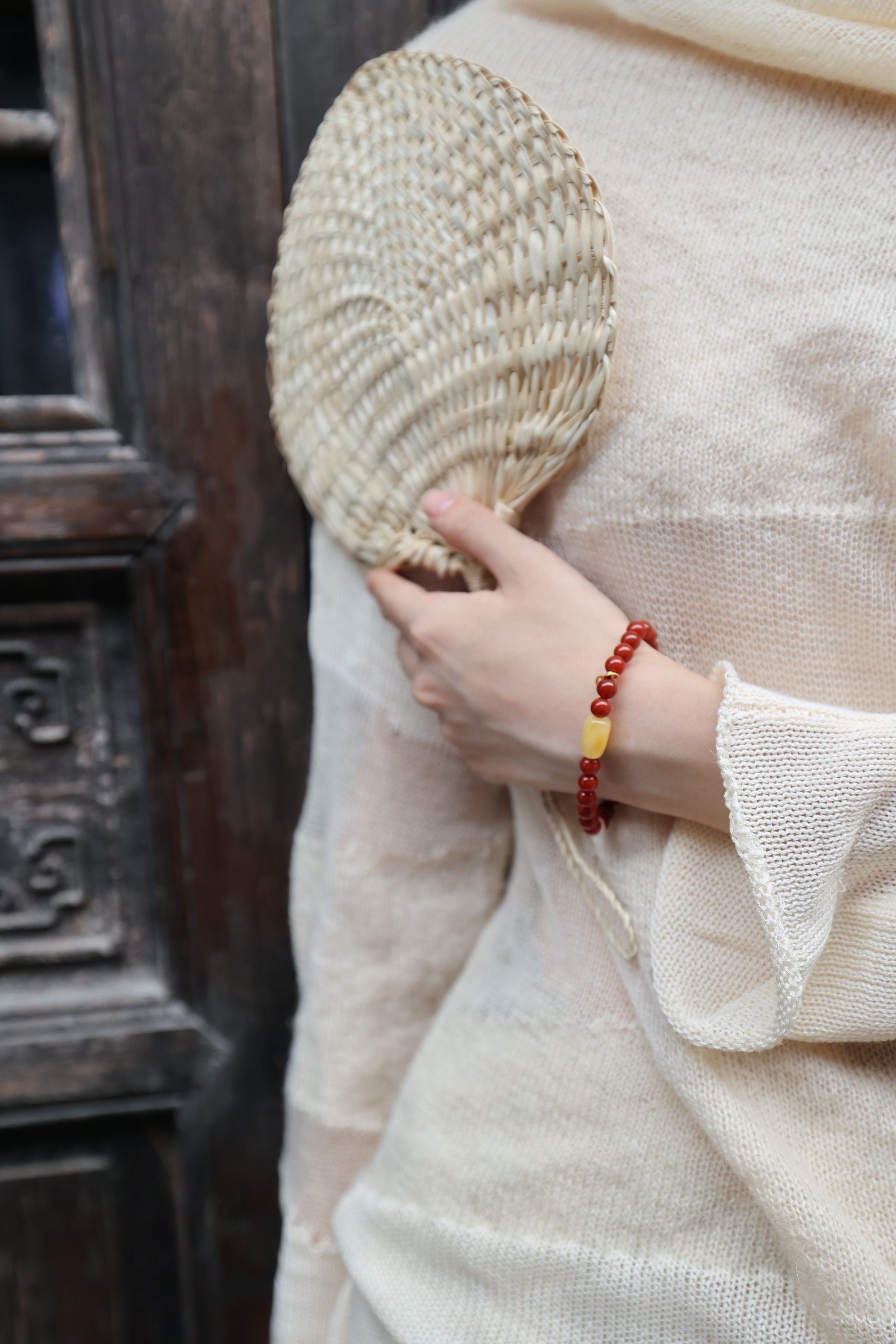 Premium South Red Agate and Amber Elastic Bracelet