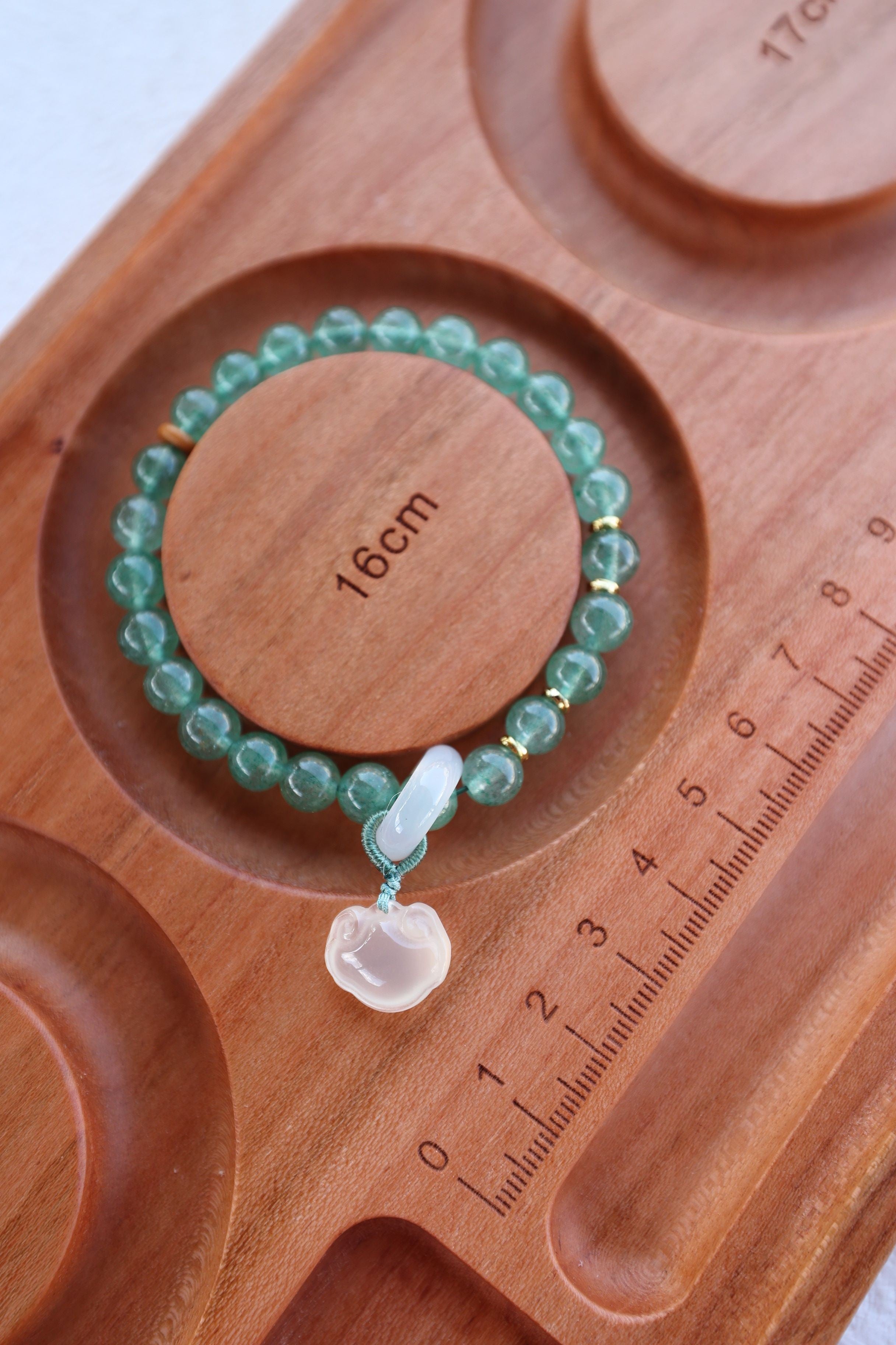 Green Strawberry Quartz & White Agate Bracelet