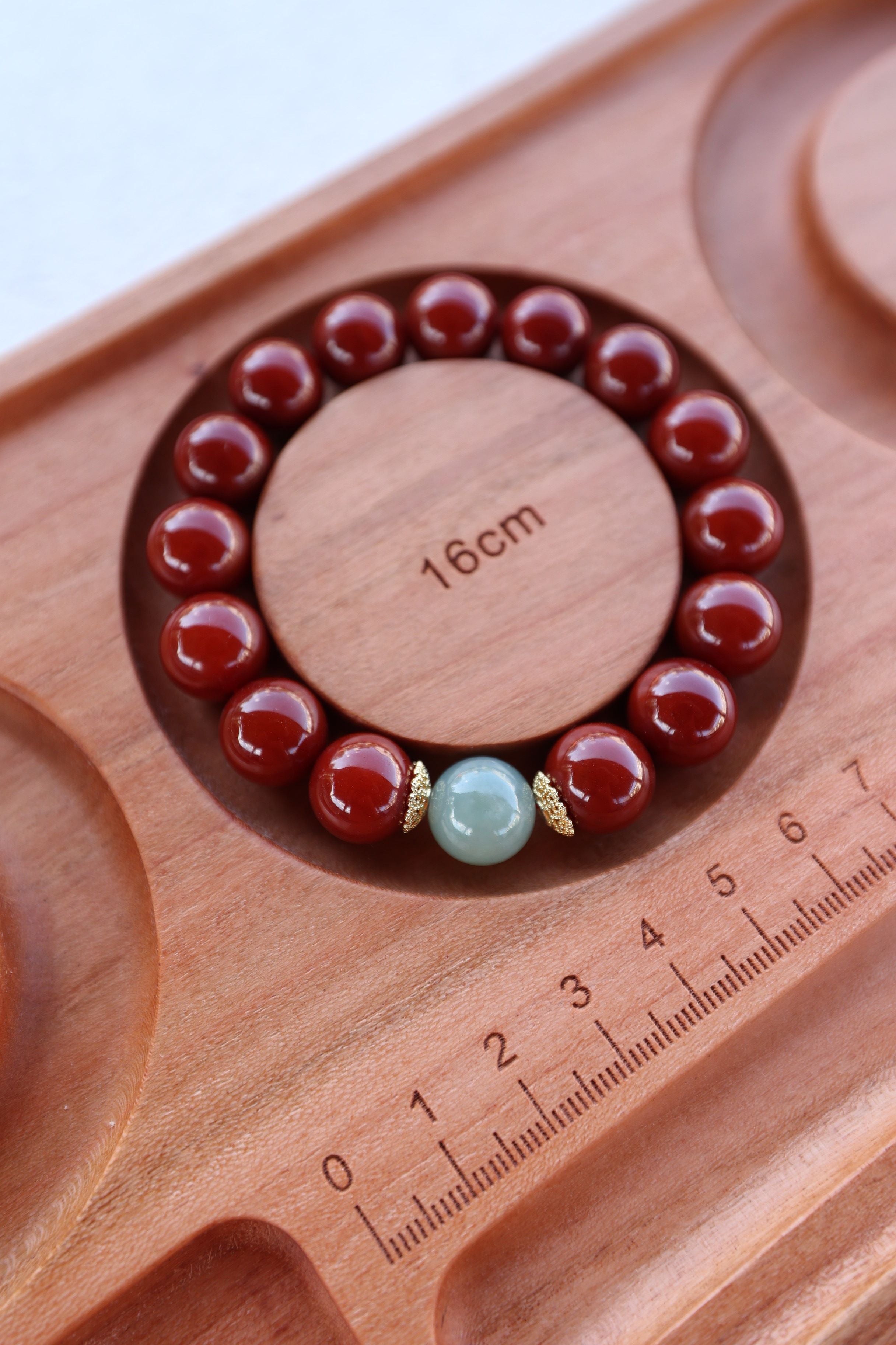 Premium South Red Agate Elastic Bracelet