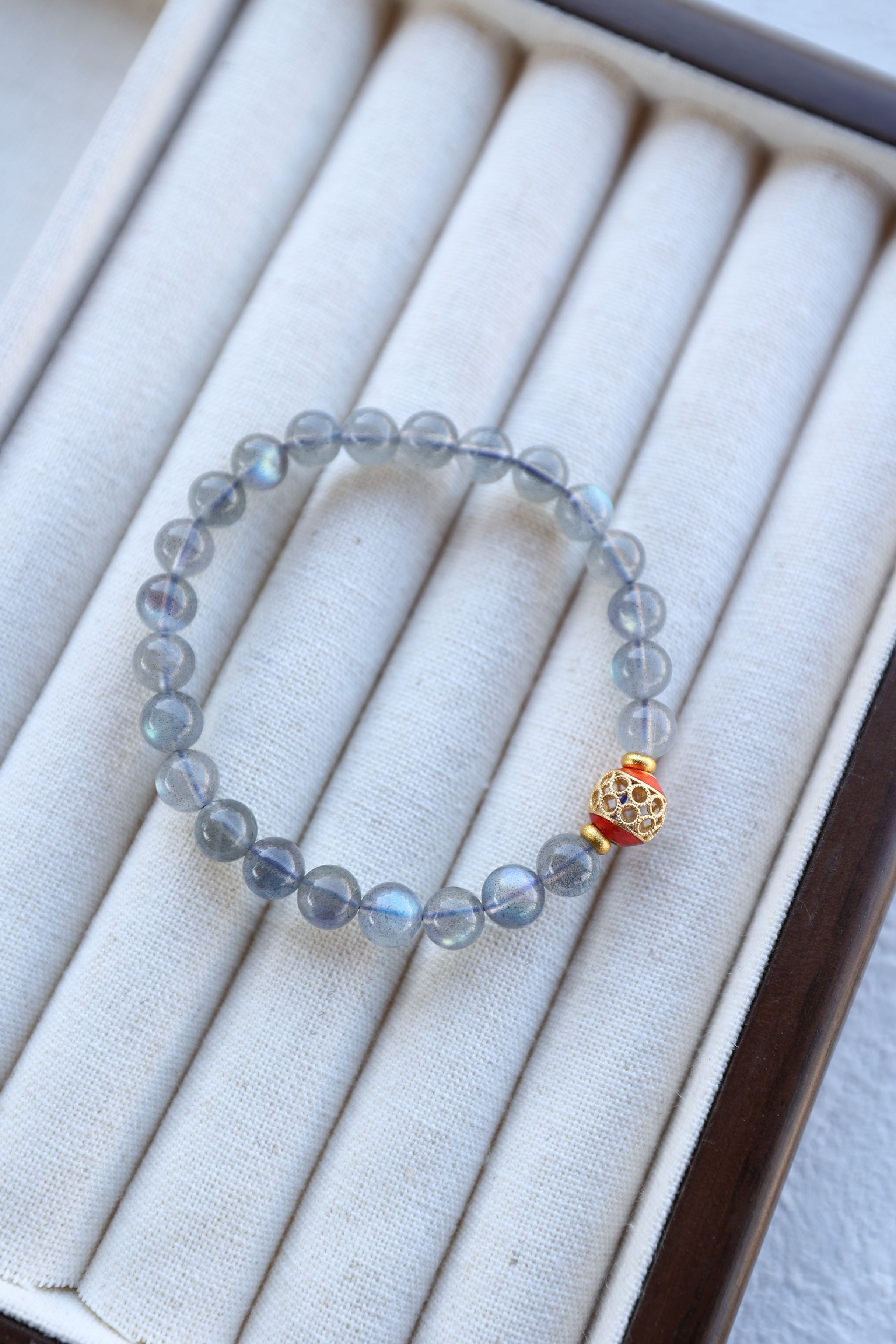 Gray Moonstone Elastic Bracelet