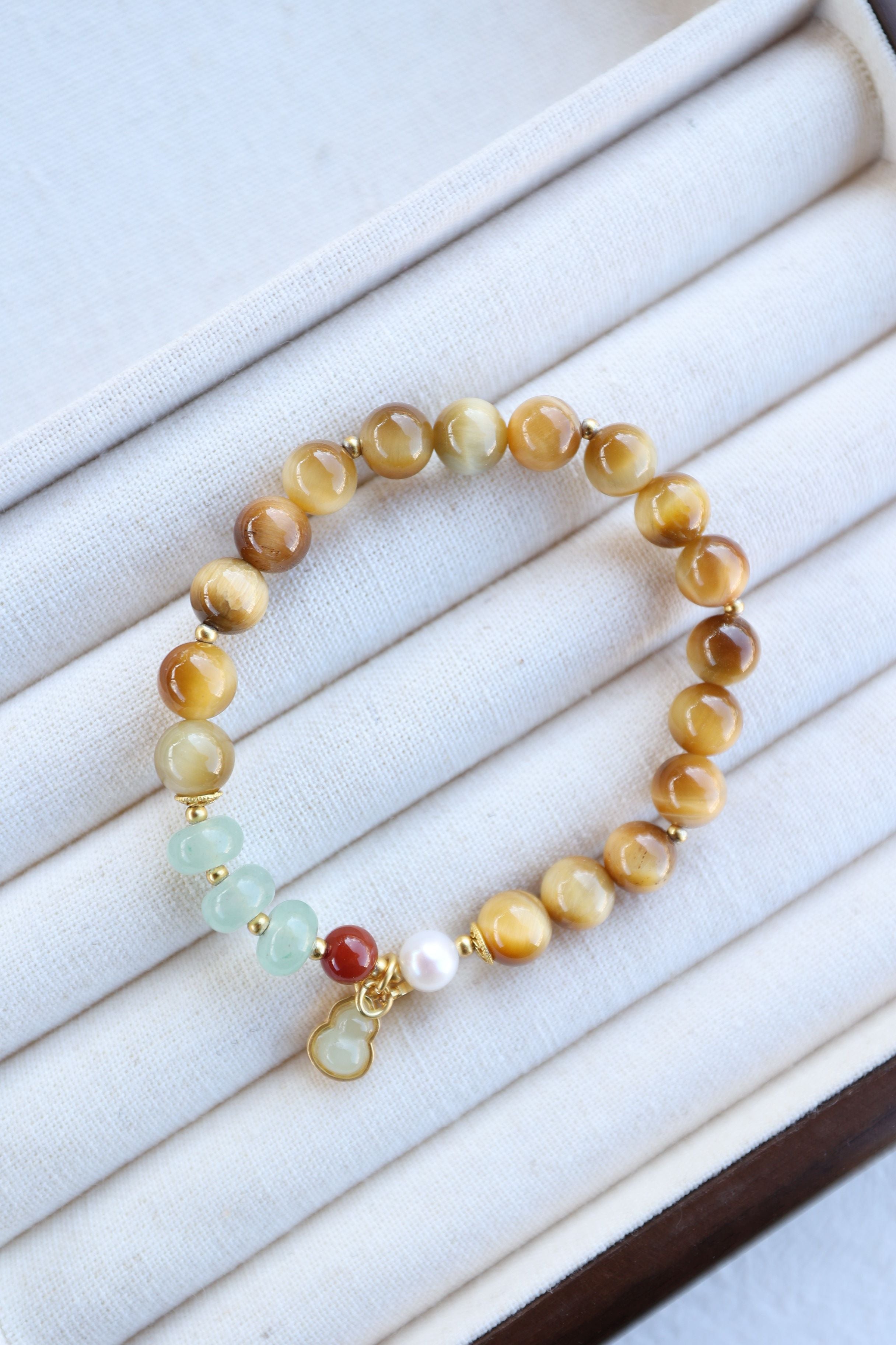 Golden Tiger Eye, Pearl, and Green Aventurine Bracelet, 16cm with 8mm Beads