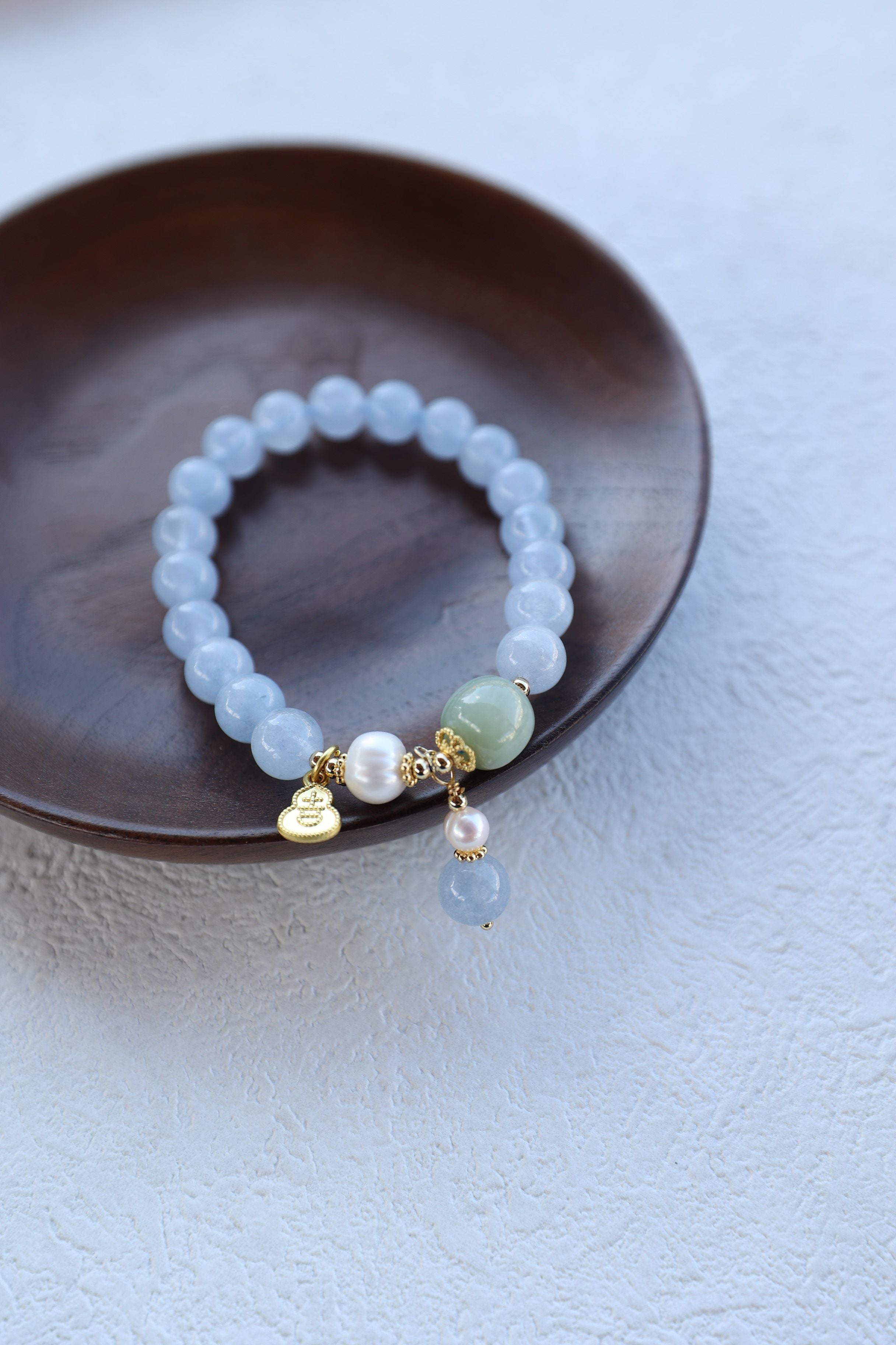 Aquamarine and Pearl Elastic Bracelet