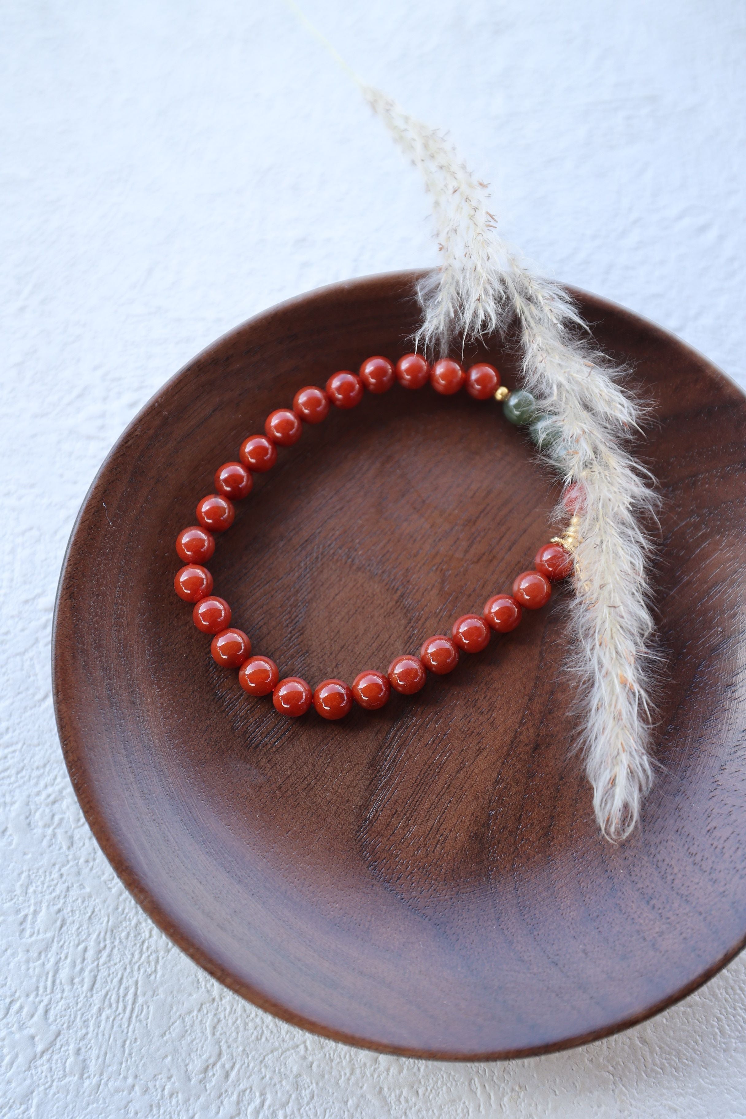 Premium South Red Agate and Green Jade Elastic Bracelet