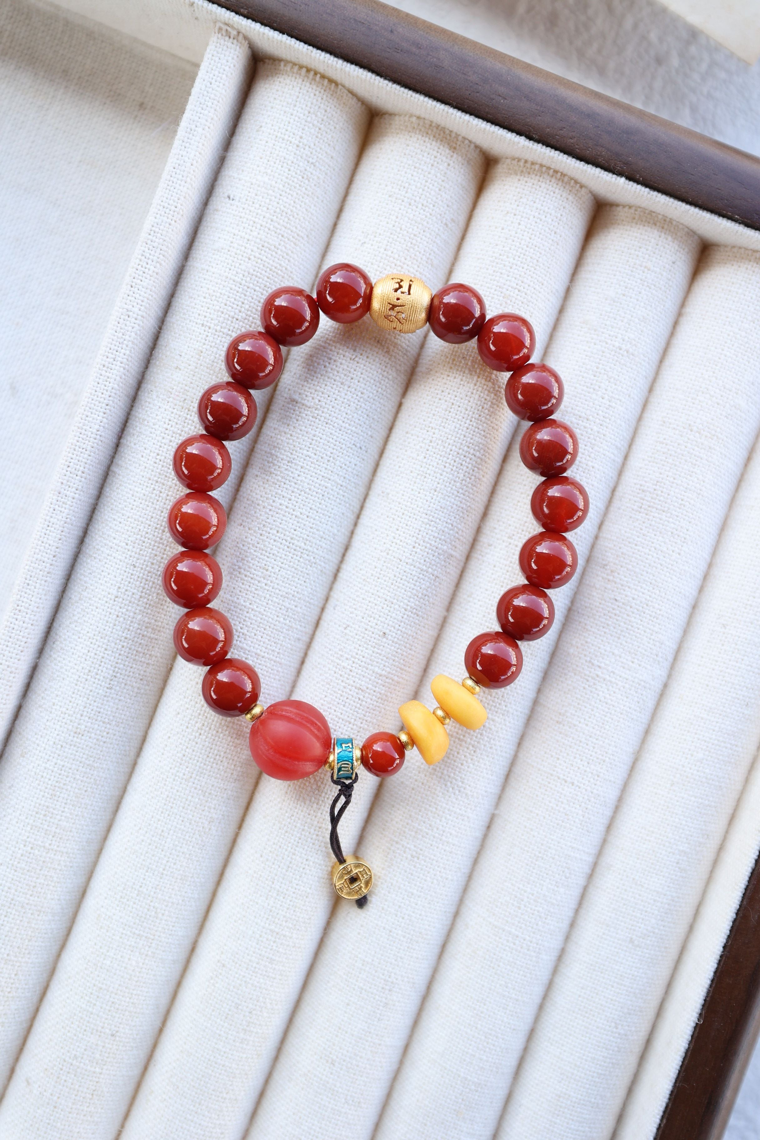 Premium South Red Agate and Amber Elastic Bracelet