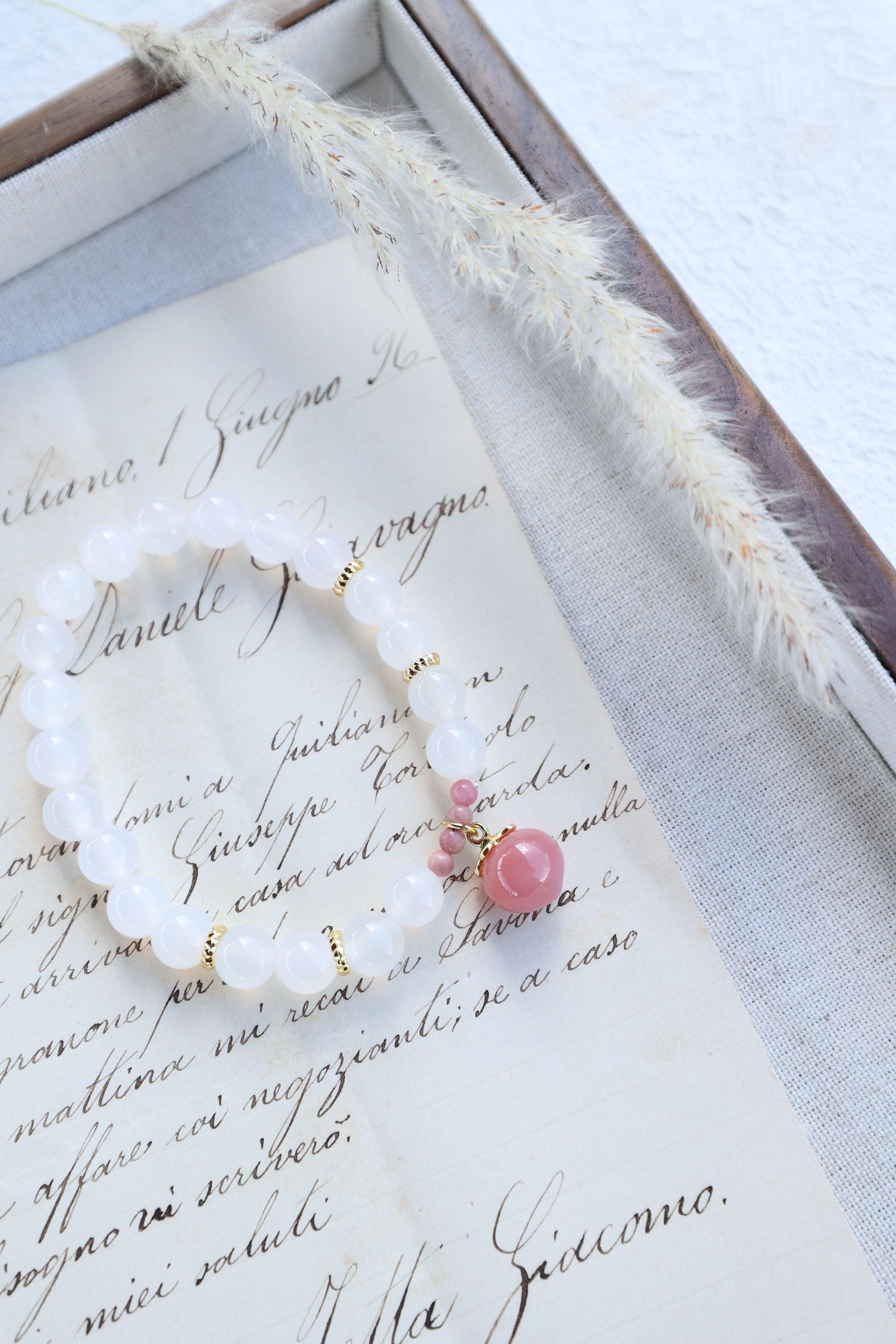 White Agate and Yanyuan Agate Elastic Bracelet